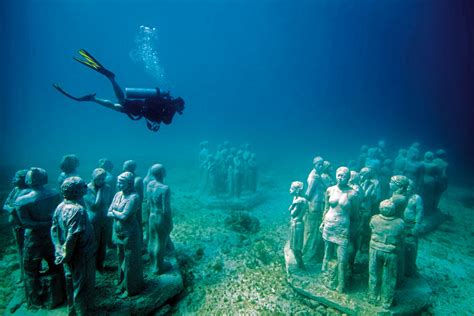 Museo Subacuático de Arte'yi Keşfetmek İçin Sıcak Suya Dalın!