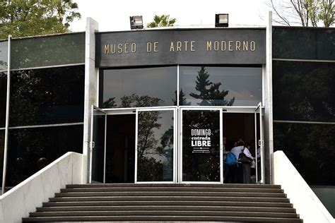  Museo de Arte Moderno de Medellín: Modern Sanatın Kalbinde Bir Yolculuk!