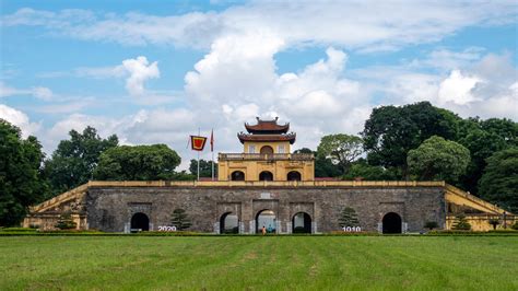 Thang Long Imperial Citadel: Keşfetmek İçin Tarihi Bir Yolculuk ve Muhteşem Mimari!