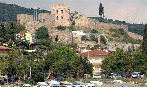  Tianbao Pagoda: Gizemli Tarihi ve Muhteşem Manzaralarıyla Keşfedilmeyi Bekliyor!